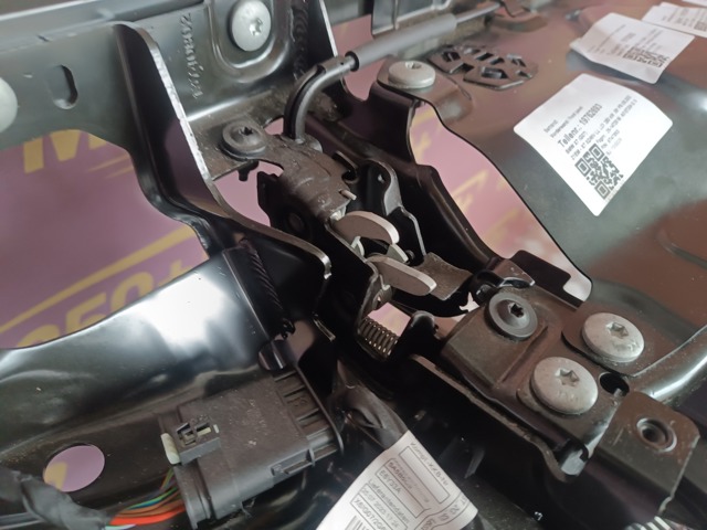 51117421884 BMW Усилитель бампера переднего купить в Житомир
