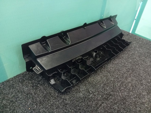 51127420658 BMW Кронштейн бампера заднего центральный купить в Ровно