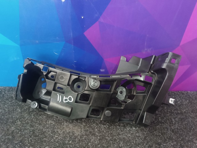 Крепление бамера левое 51127420665 BMW
