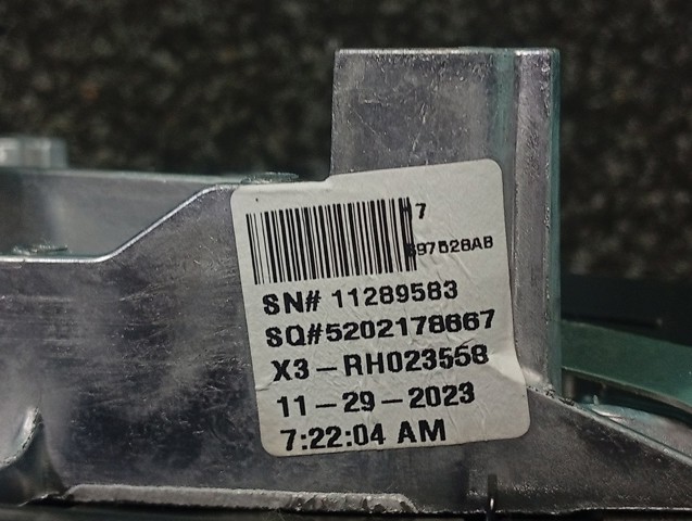 BMW 51165A3AF04 Правое зеркало в наличии Чернигов
