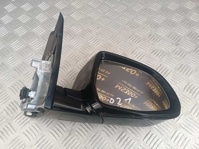 Боковое зеркало заднего вида правое 51168738374 BMW