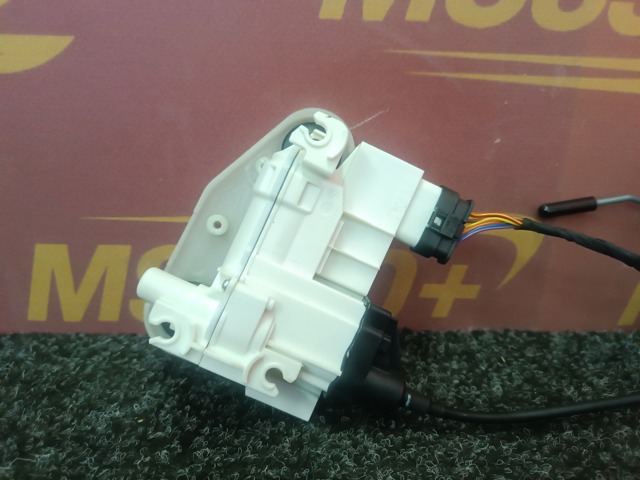 BMW 51217444677 Трос (тяга) открывания замка двери передней левой в наличии Кривой Рог