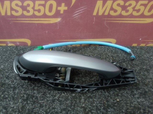 BMW 51219881773 Держатель наружной ручки двери передней левой в наличии Днепр