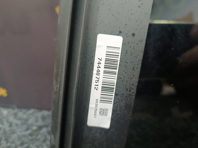Форточка двери треугольник, задней, левой 51357444075 BMW