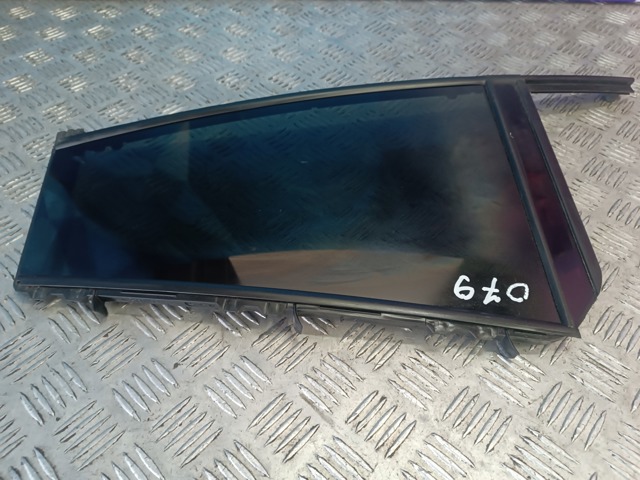 51357444114 BMW Стекло-форточка двери задней правой купить в Чернигов