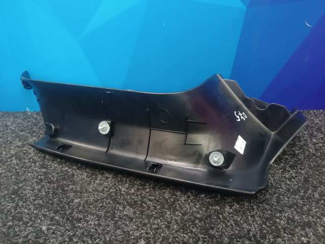 Облицовка ляды 51497484142 BMW