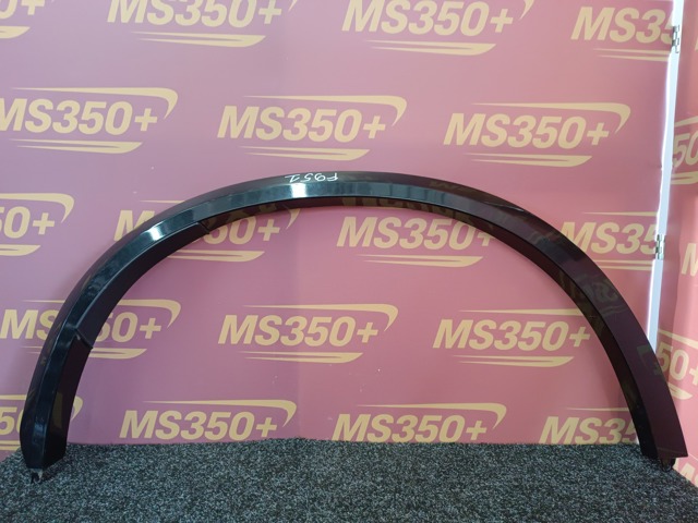 Молдинг арки колеса заднего, правый 51778081630 BMW
