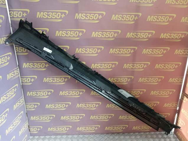 51778499000 BMW Накладка (молдинг) порога наружная правая купить в Винница