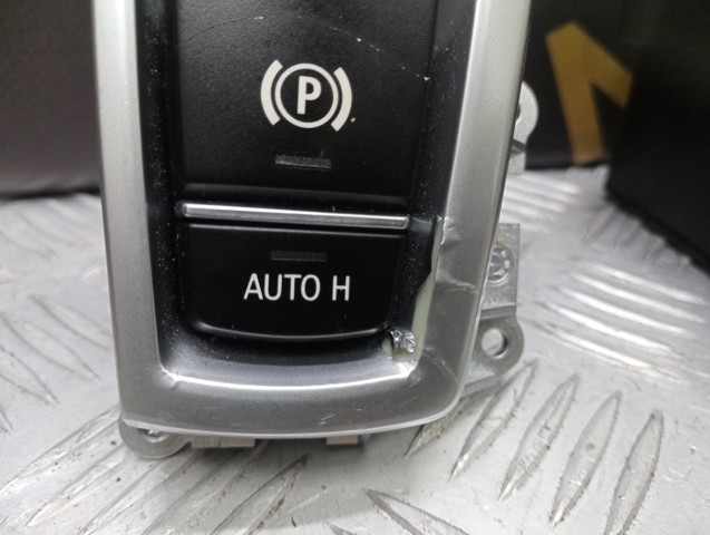 BMW 61319877889 Клавиша электромеханического стояночного тормоза в наличии Сумы