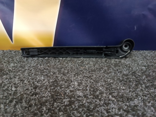 61627442095 BMW Рычаг-поводок стеклоочистителя заднего стекла купить в Хмельницкий