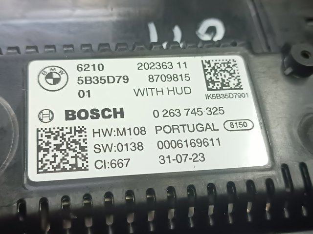 Приборная доска 62105B4A589 BMW