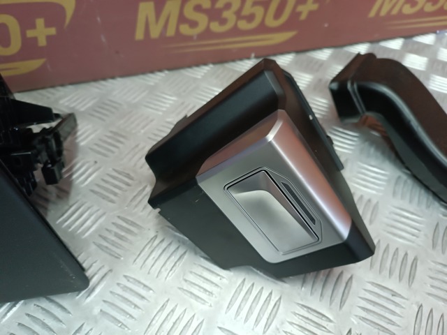 BMW 64115A3E7E0 в наличии Черновцы