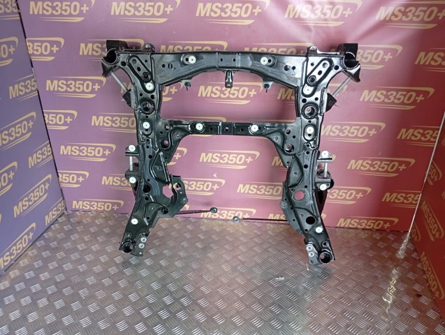 Поперечина передней подвески 6884852 BMW
