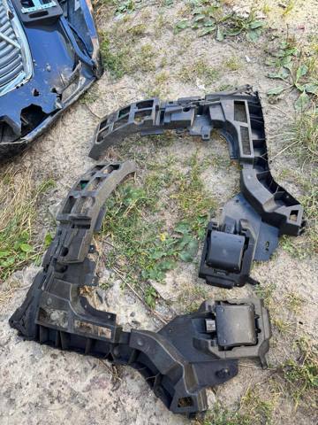 31663175 VOLVO Кронштейн бампера заднего левый купить в Павлоград