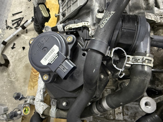 Датчик положения селектора АКПП 32240570 VOLVO