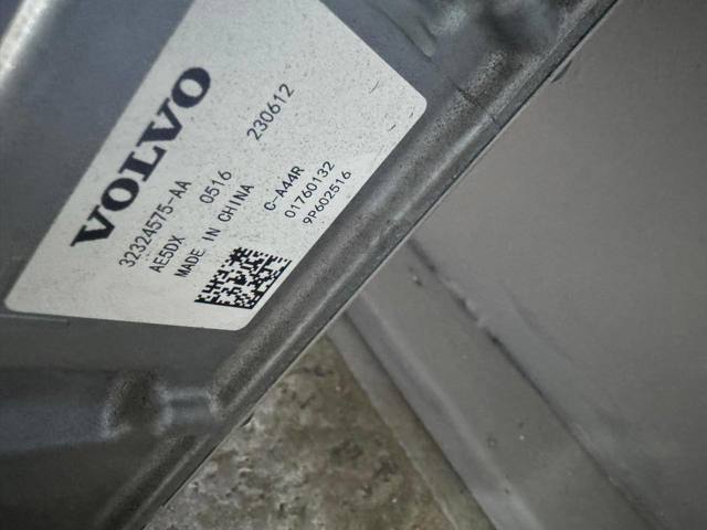 VOLVO 32324575 в наличии Винница