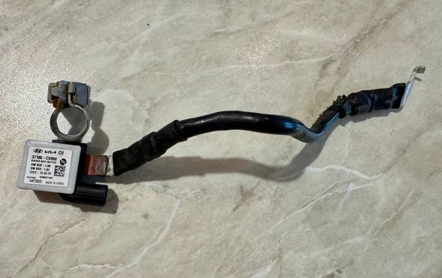 37180CV000 HYUNDAI купить в Киев