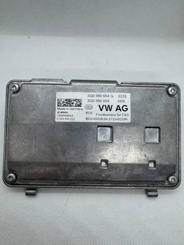 Камера системы обеспечения видимости 3Q0980654 VAG