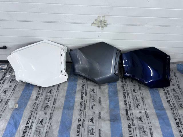 Угол бампера заднего правый 521610R906 TOYOTA