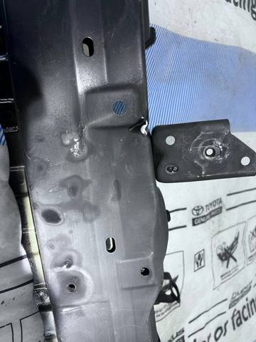 5320533901 TOYOTA Рамка радиатора купить в Львов
