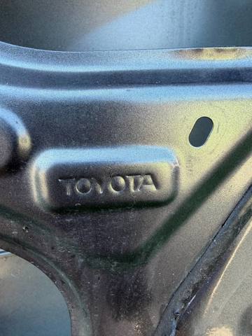 TOYOTA 6700360470 Дверь задняя правая в наличии Ирпень
