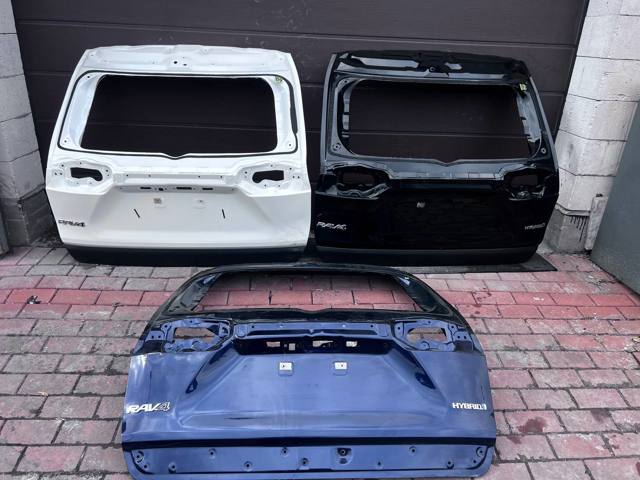Задняя ляда 670050R300 TOYOTA