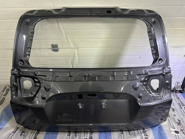 Дверь 5 6700560L70 TOYOTA