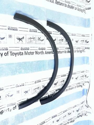 Расширитель (накладка) арки переднего крыла правый 75601F4010 TOYOTA