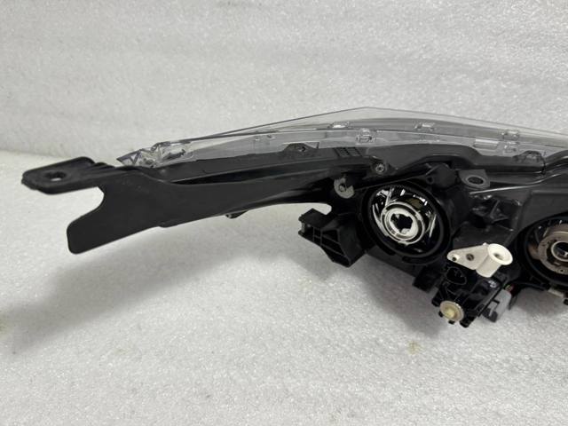 8115002L50 TOYOTA Фара левая купить в Львов