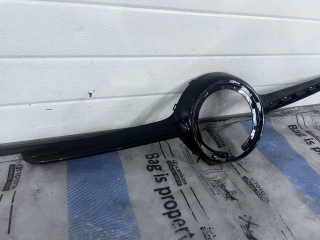 Молдинг решетки радиатора A4478882100 MERCEDES