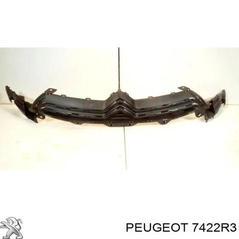 Решетка радиатора 7422R3 PEUGEOT