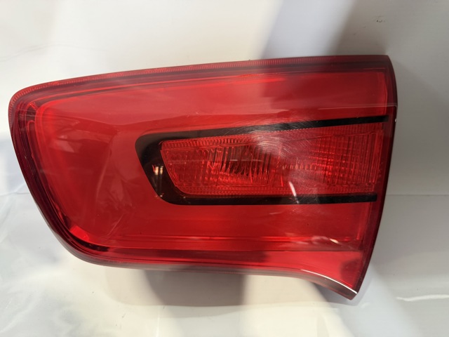 Фонарь задний внутренний правый 924063W510 HYUNDAI