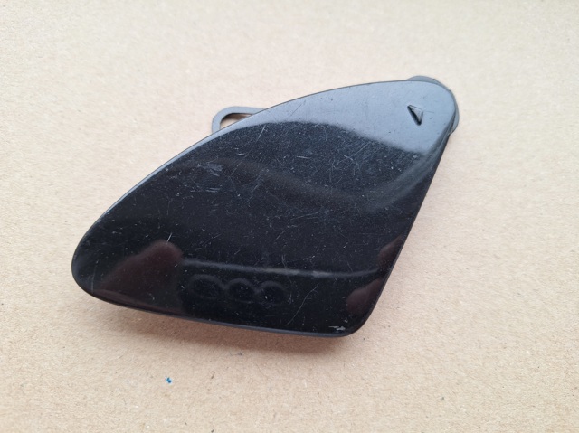 BMW 51117301914 Заглушка бампера буксировочного крюка передняя в наличии Днепр