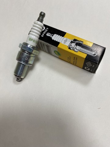 NGK ZGR5A Свечи зажигания в наличии Тернополь