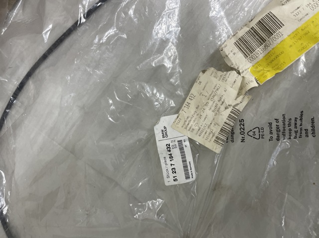 51237184432 BMW Трос открывания капота передний купить в Киев