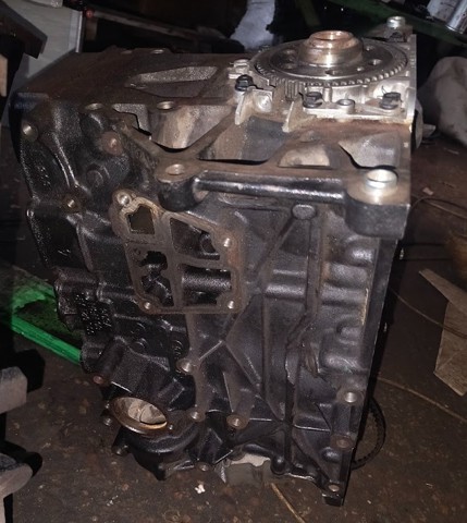 Блок цилиндров двигателя 03L103021AP VAG