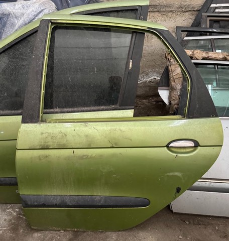 RENAULT 7751472139 Дверь задняя левая в наличии Житомир