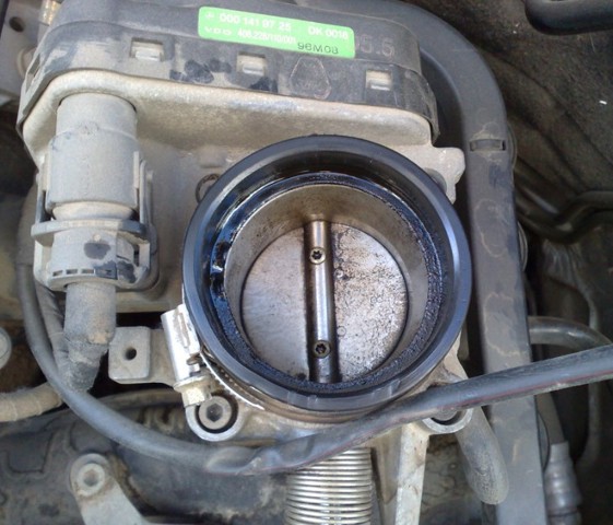 Заслонка воздушная A0001419725 MERCEDES