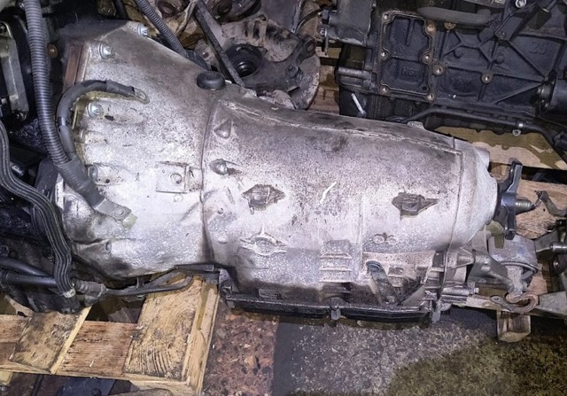 Коробка автомат A2032700100 MERCEDES