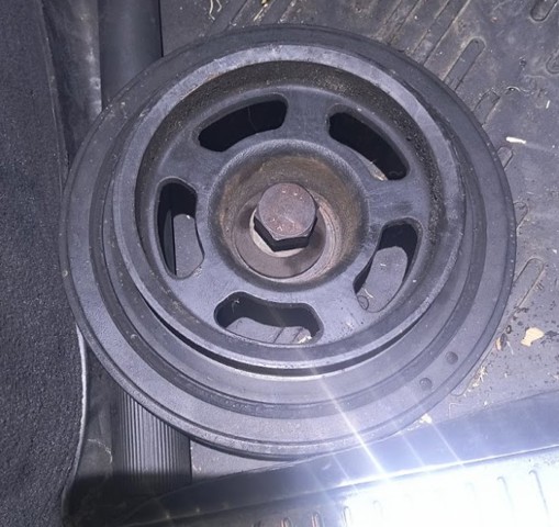 Шкив-демпфер коленвала Мерседес-бенц Ц