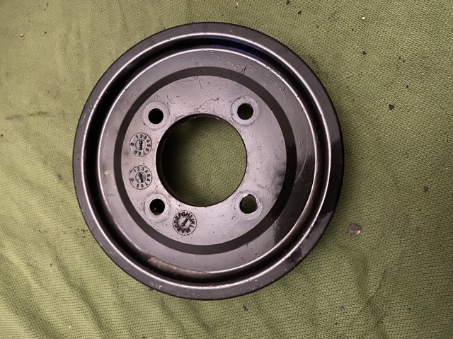 Шкив водяного насоса 11511742045 BMW