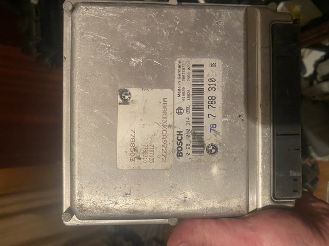 Мозги двигателя 7788310 BMW