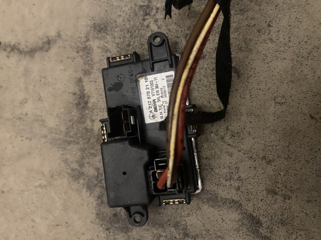 Резистор отопителя A2128702110 MERCEDES