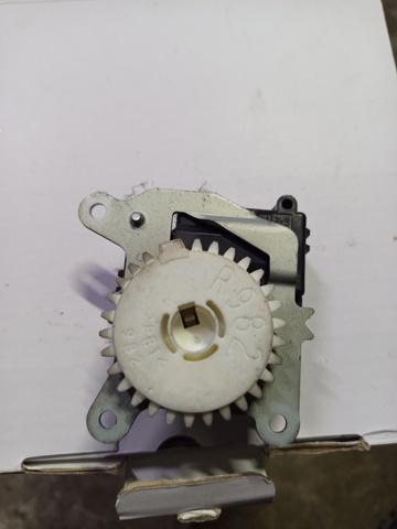 TOYOTA 0638001100 в наличии Запорожье