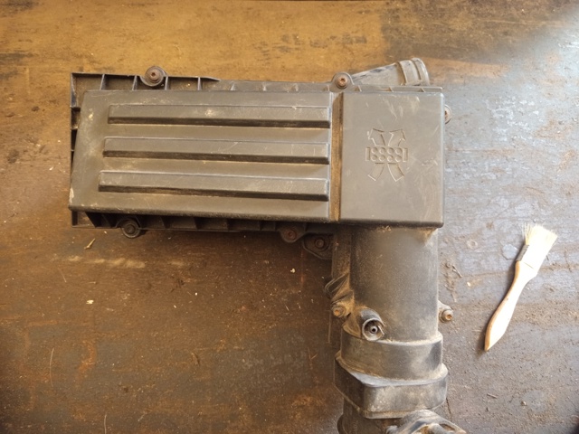 Корпус воздушного фильтра 3C0129607 VAG