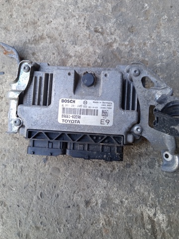 Мозги двигателя 8966102E90 TOYOTA
