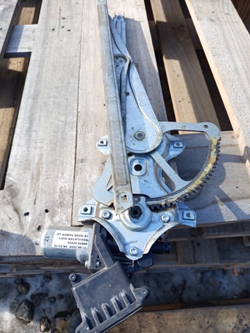 977555106 TOYOTA Мотор стеклоподъемника двери передней левой купить в Ужгород