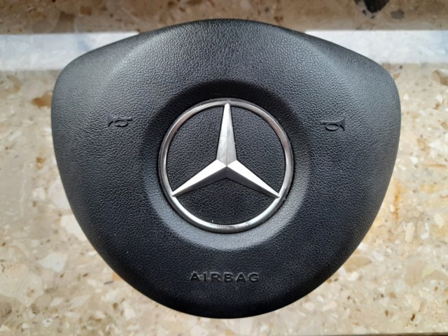 Подушка AIRBAG водительская 0008601002 MERCEDES