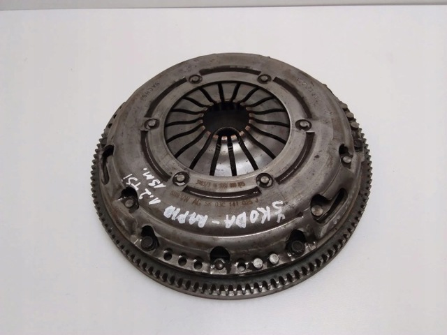 Нажимной диск сцепления Volkswagen Touran 2
