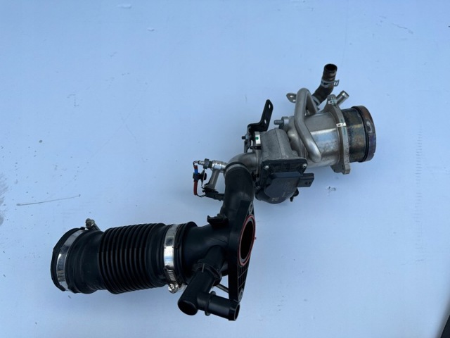 Клапан EGR, рециркуляции газов 147100361R RENAULT